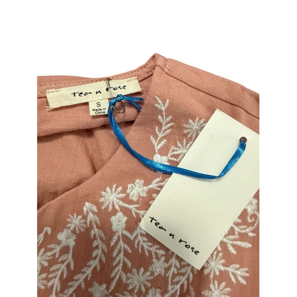 Tea N Rose Embroidered Floral Babydoll Tunic Top Dusty Rose Womens Size S - Picture 6 of 9